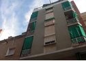 Pis de 3 dormitoris en zoan de santa - En Barcelona