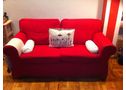 sofà vermell IKEA - En Barcelona